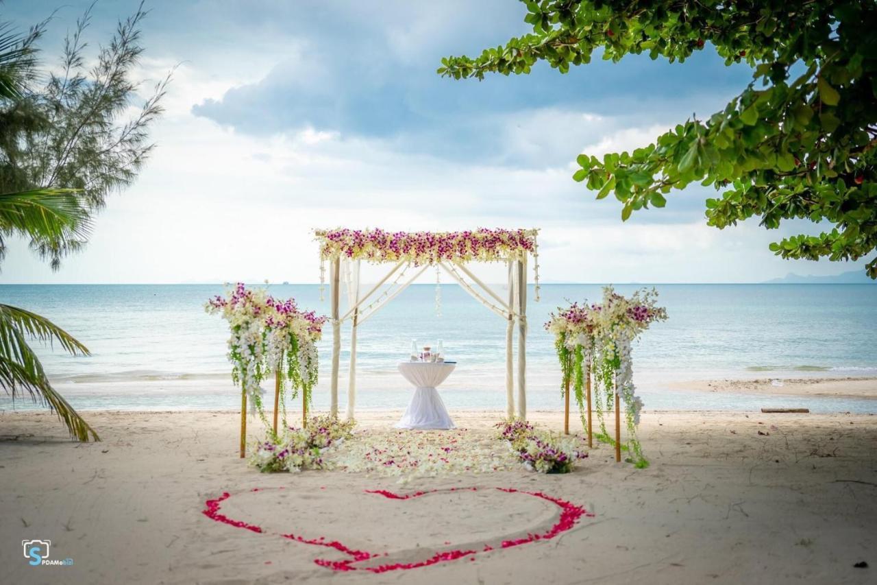 Am Samui Resort Taling Ngam Luaran gambar